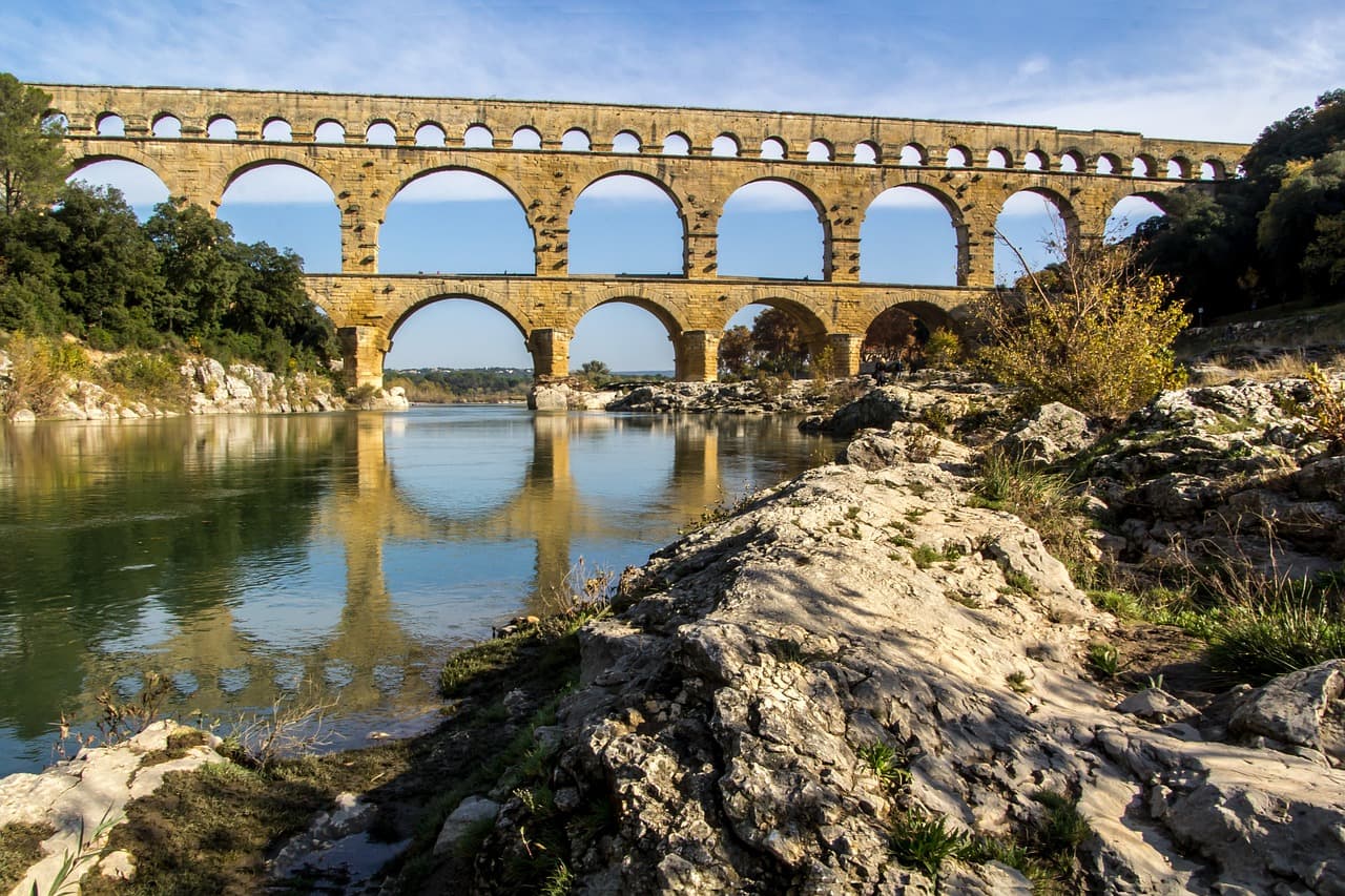 Le Pont du Gard, aqueduc romain UNESCO, à 15 minutes de Collias